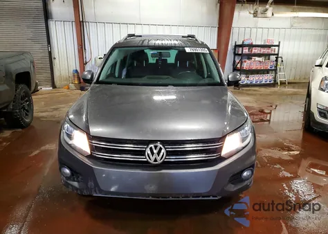 2012 Volkswagen Tiguan S из США, поврежденный, VIN WVGBV7AX6CW006123